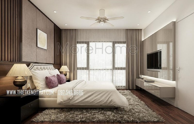 Cửa kính lớn cùng rèm 2 lớp giúp không gian luôn thông thoáng bên cạnh đó, đồ nội thất hiện đại sang trọng càng làm tăng thêm sự sang trọng, đẳng cấp cho phòng ngủ master. Thiết kế phòng ngủ